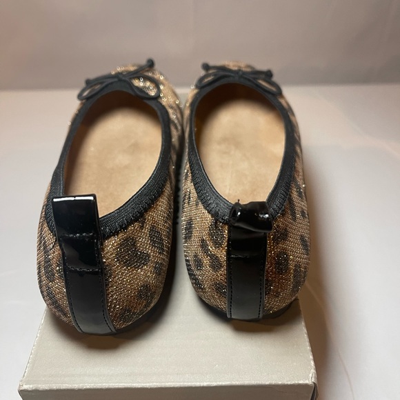 Kenneth Cole Reaction Kids Copy Tap (Black Leopard) Girls Size 2 - Picture 3 of 5